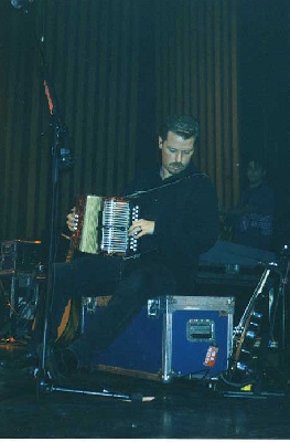 lo16